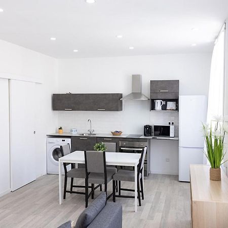Le 29 - Emplacement Ideal Pour Ce T2 Epernay Exterior photo