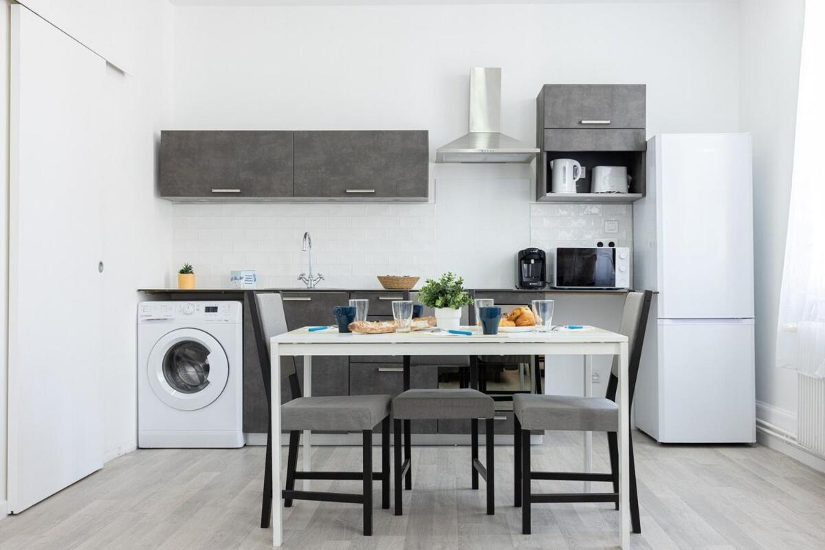 Le 29 - Emplacement Ideal Pour Ce T2 Epernay Exterior photo